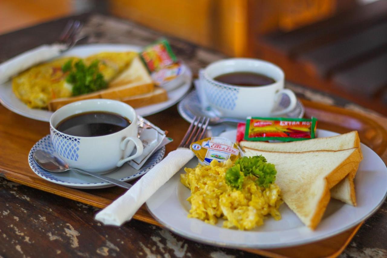 Balengku Homestay 길리 아이르 외부 사진